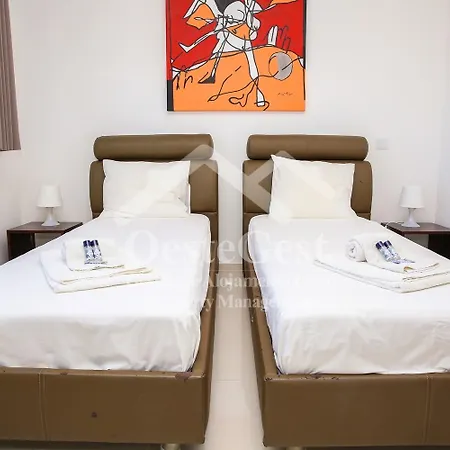 Azinhança Do Mar * Lourinhã