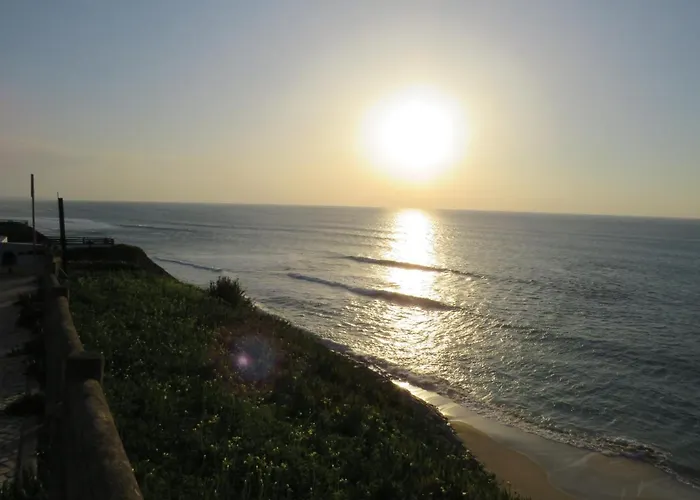 Azinhança Do Mar Villa Lourinhã