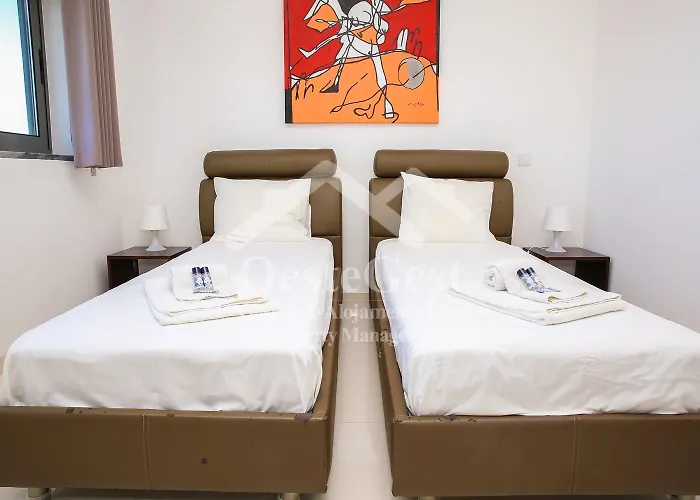 Azinhança Do Mar * Lourinhã